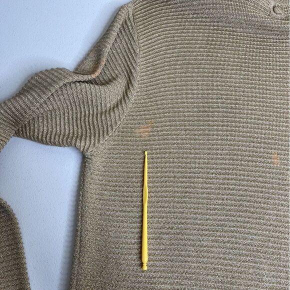 Vintage Talbots Gold Metallic Long Sleeve Button Neck Tunic Womens Medium FLAWS - Picture 12 of 16